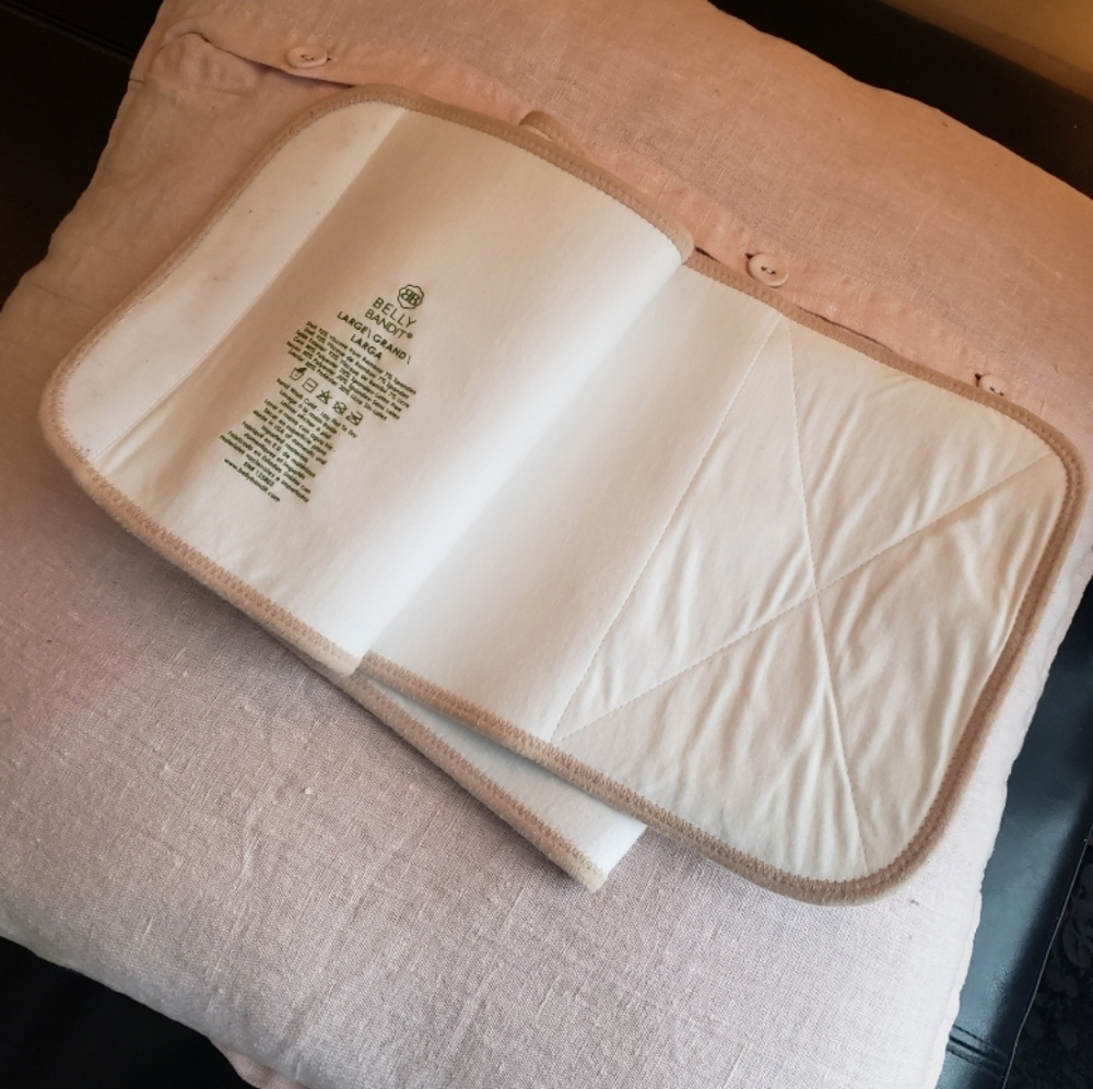 Belly Bandit White Garment Care Label